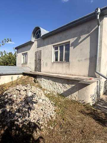 Продаж 6к Дім Степана Бандери (Колгоспна) вулиця