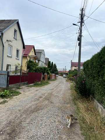 Продаж будинок дачний м .Винники