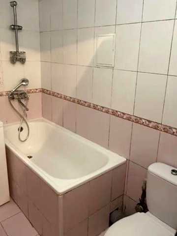 Продам 1 кімнатну квартиру по Кн.Острозького