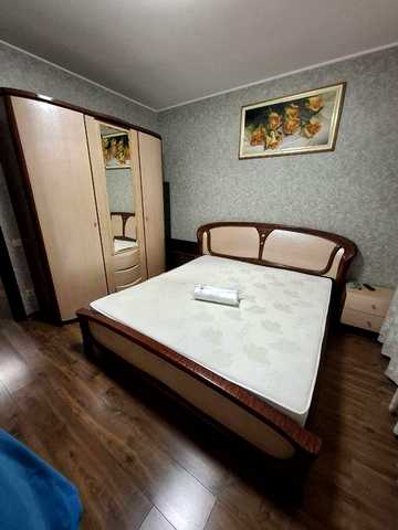 Здається трикімнатна квартира 70.5 м.кв в  с.Гатне  ЖК Фемелі