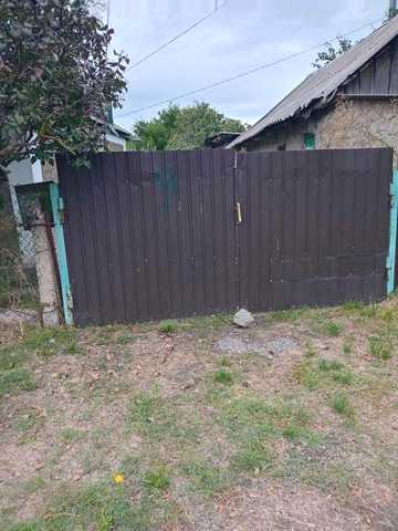 Продається хата в селі Катеринка 11 км від міста