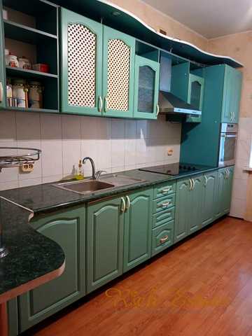 Миколи Бажана просп., 26