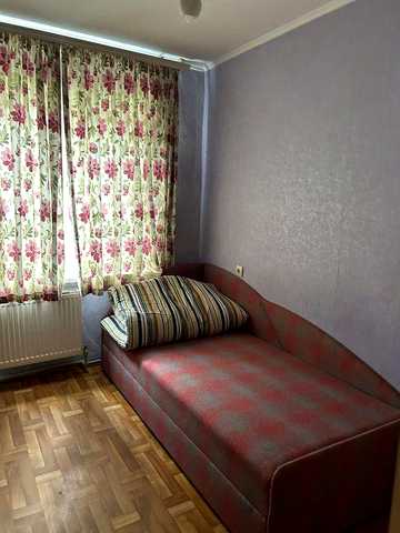 Продаж 3 к квартири по вул. В. Френчка