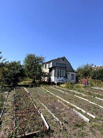 Продам будинок (дачу)