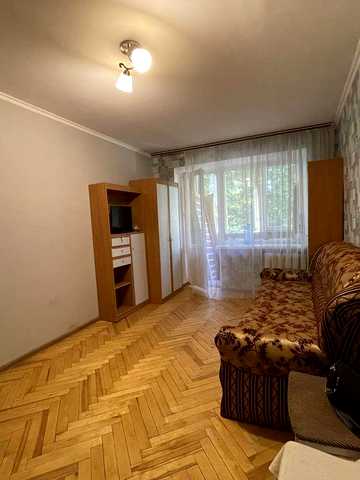 Однокімнатна квартира в довгострокову оренду
