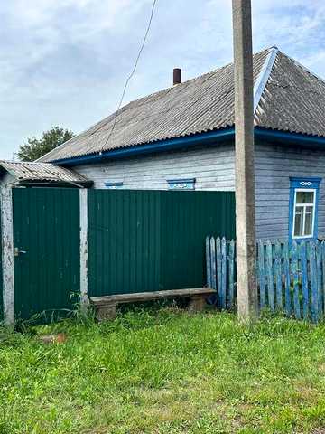 Продається будинок в с.Кугуки (Корюківський р-н ,Чернігівська обл .