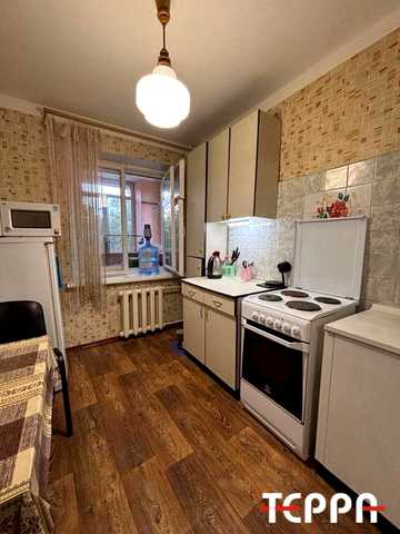 Продаж 1-кімнатної квартири, просп. Моторобудівників