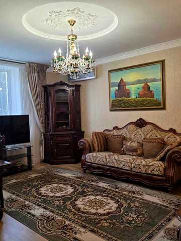 Продаж 3к квартири 85.5 кв. м на вул. Захисників Миколаєва!