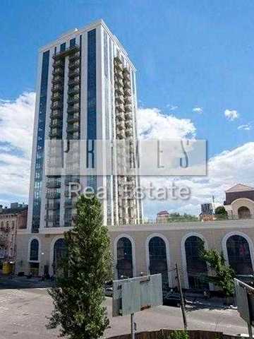 Продаж 4-х кімнатної квартири в клубному будинку в центрі Києва - Арт Хол / без ремонту ЖК Клубний будинок „Арт Холл“