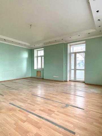 Продаж квартири по вул. Костольна, буд.6