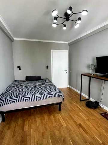 Продаж 3к квартири, Гетьмана Кирилла Разумовского 12, Святошинський район