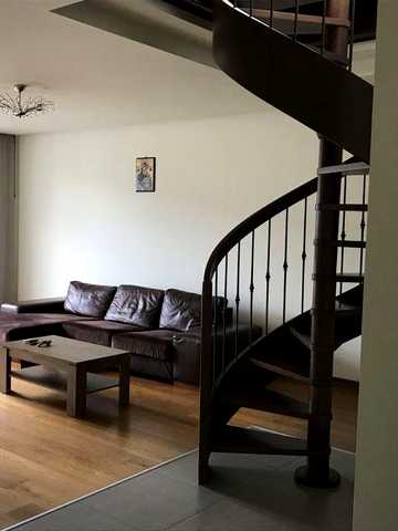Продаж 3 кімн квартира 132 м² 6/7 ц вул.Кубанська 220000$ ЖК Галицький