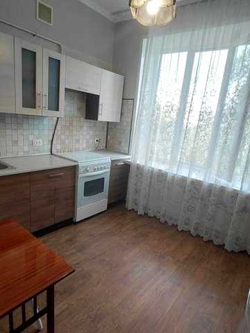 Здається 1-кім квартира в Вознесенівському районі.