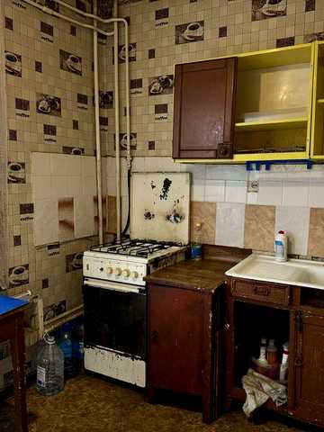 Продаж 1-к квартири, метро Позняки 5 хвилин пішки, Газ