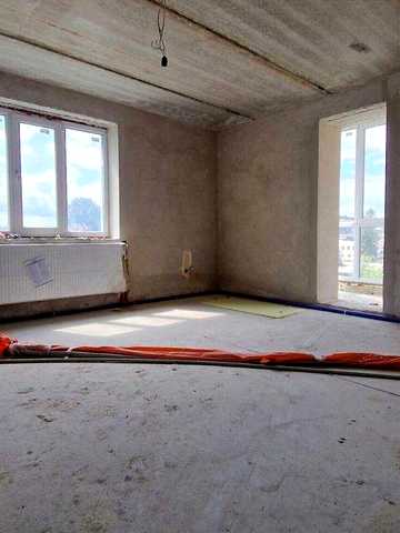 Продаж 2 кім. квартири вул. Зелена