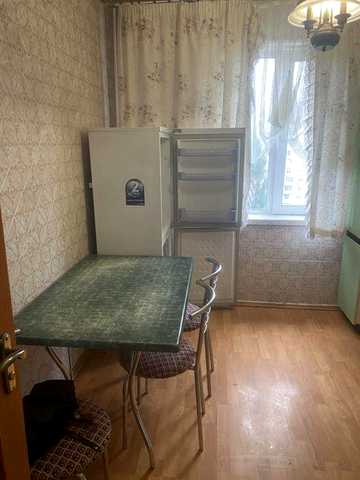 Продається 3х кімнатна квартира Харківське Шосе 168є