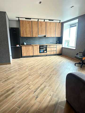 None 115000 USD