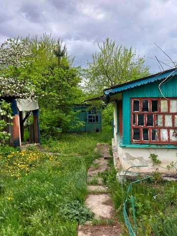 Продам газифицированный дом. Юрьевка, Павлоградский рн. Участок 25 соток