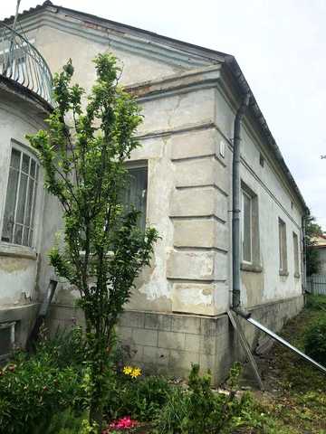 Будинок в центрі міста