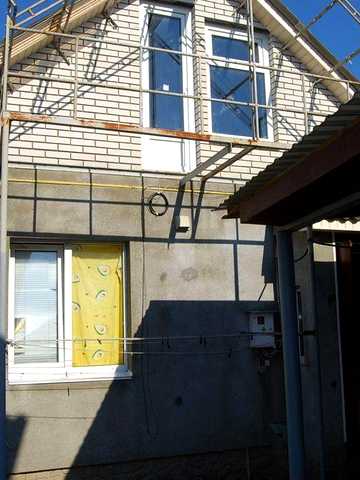 Продам  частину.будинку Заріччя