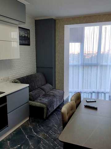 Довгострокова оренда 1к Квартира Праведників світу (Максимовича) вулиця ЖК Green's