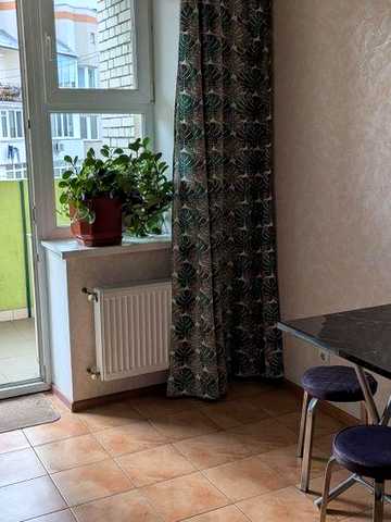 1к. квартира, м-рн Поділля.
