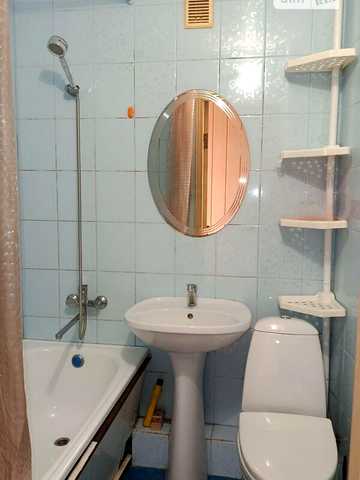 Продаж 1к Квартира Дмитра Коцюбайла (Державінська) вулиця