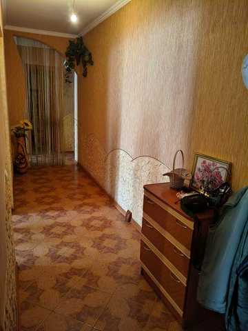 Квартира з ремонтом та меблями