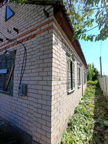 Продам дом в Змиеве(центр)