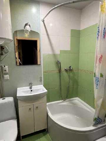 Продам 3 х комнатную квартиру Калиновая. Образцова, Слобожанский