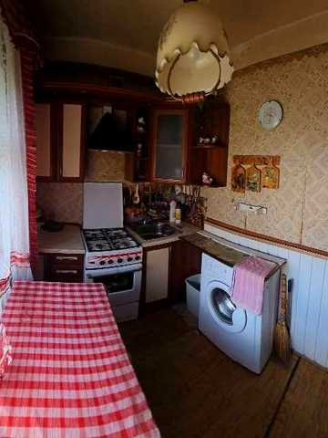 Продам 2х кімнатну на Борщаговке