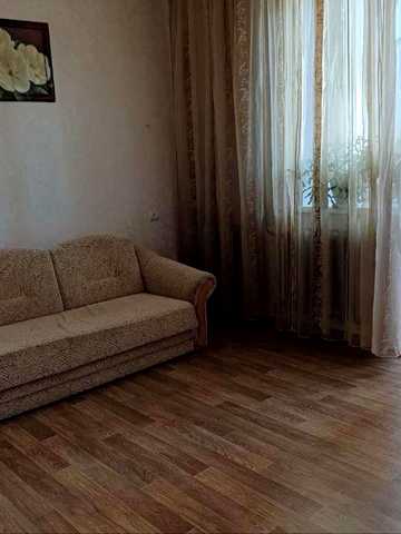 Продам 3 кімнатну квартиру , в дуже гарному районі міста