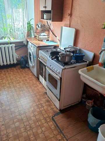 Здам 2х кімн.комуну Шклярука