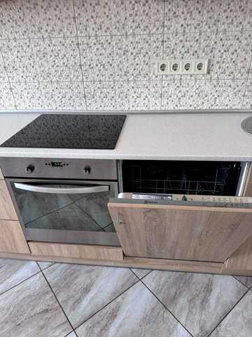 Здається 2к кв Київ вул О. Пчілки, 3В