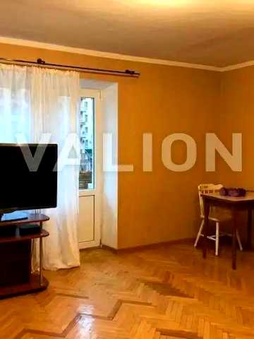 2 кімнатна Кловський узвіз 12а