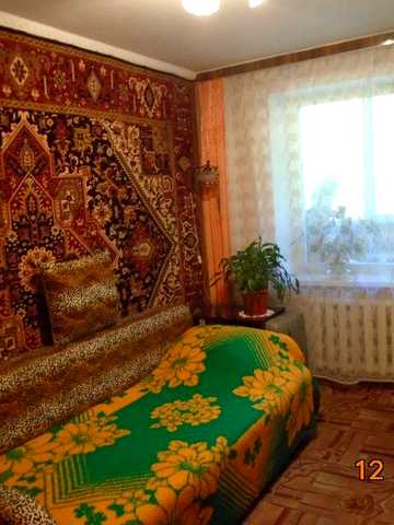 4-кімнатна квартира з меблями