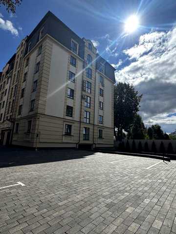 Продам трикімнатну квартиру вулиця Сахарова ЖК Європа