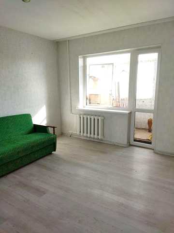 Продам 1-комн. квартиру, 16 мкр-н, Бабурка