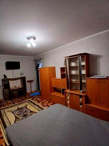 Сдается 1 комнатная квартира 5/5 этаж, рядом 9 горбольница
