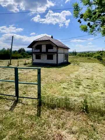 Недобуд 135 кв м на 26 сот курортна зона смт.Чинадієве