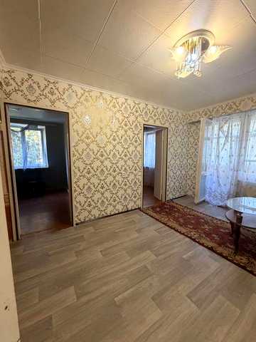 Продам 3 х кімн квартиру ( 2 ПОВЕРХ )  РАКОВКА, вул. Лікаря Бончука