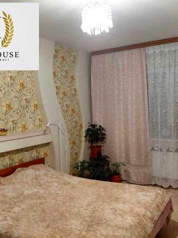 Продам два будинки в районі Жадова-Соколівка.