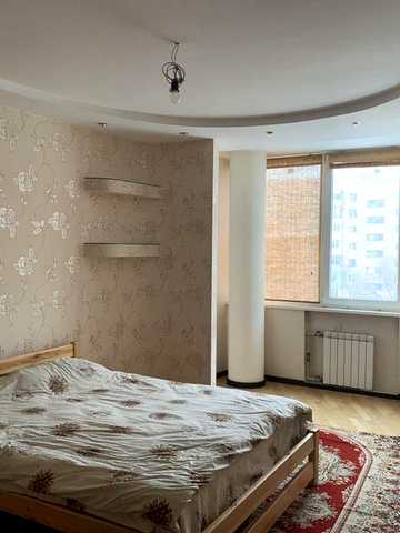 3к.кв., Вернадского, 1, Центр