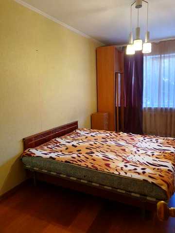 Сдам 3 комн на Высоцкого, Днепродорга