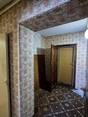 Продам 2-кімнатну квартиру в центрі міста по вул.Центральній