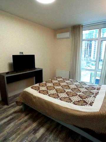 Без %! Сдам 2К, Кришталеві Джерела, Заболотного 148-В, Метрологічна. 72м2, ремонт.