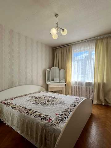 Бориса Гмирі вул., 9-В