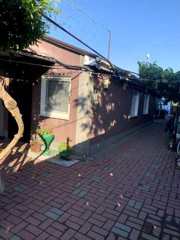 Продаж будинку у с. Шевченкове  18 км від міста. Новий дах, котел без світла