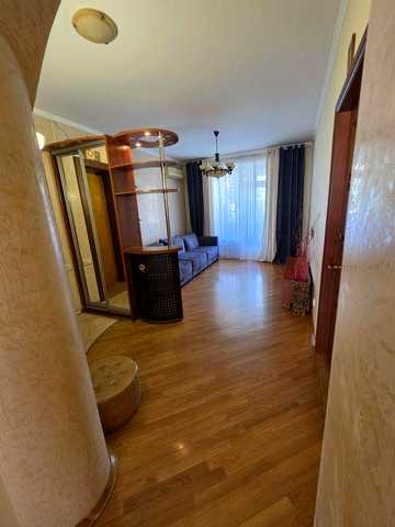 Продаж 3-к квартири, вул. Сталеварів, буд. 24