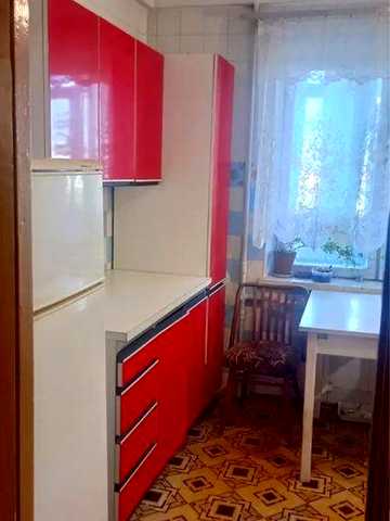 Продаж двокімнатної квартири в Солом'янському районі,вул.Р.Ратушного,(Волгоградська),33